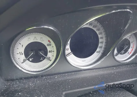 2014 Mercedes-Benz Glk 350 z USA, uszkodzony, nr VIN WDCGG5HB7EG336816